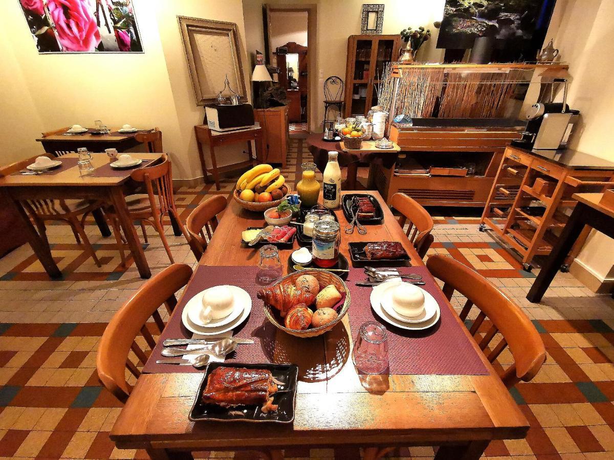 Logis Restaurant La Barguillere Hotel 2*
