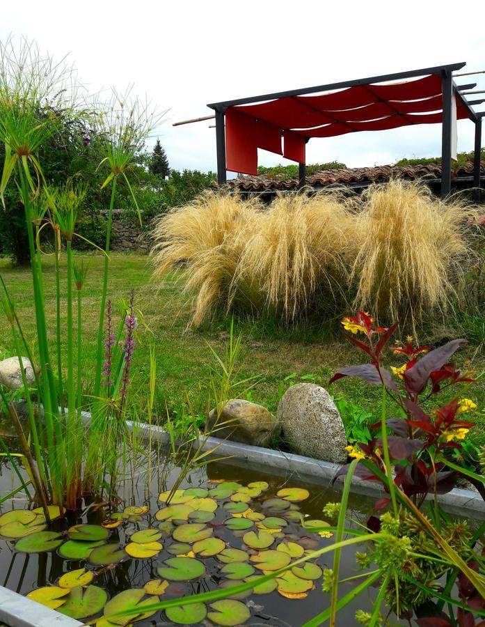 Logis Restaurant La Barguillere 2* Saint-Pierre-de-Rivière